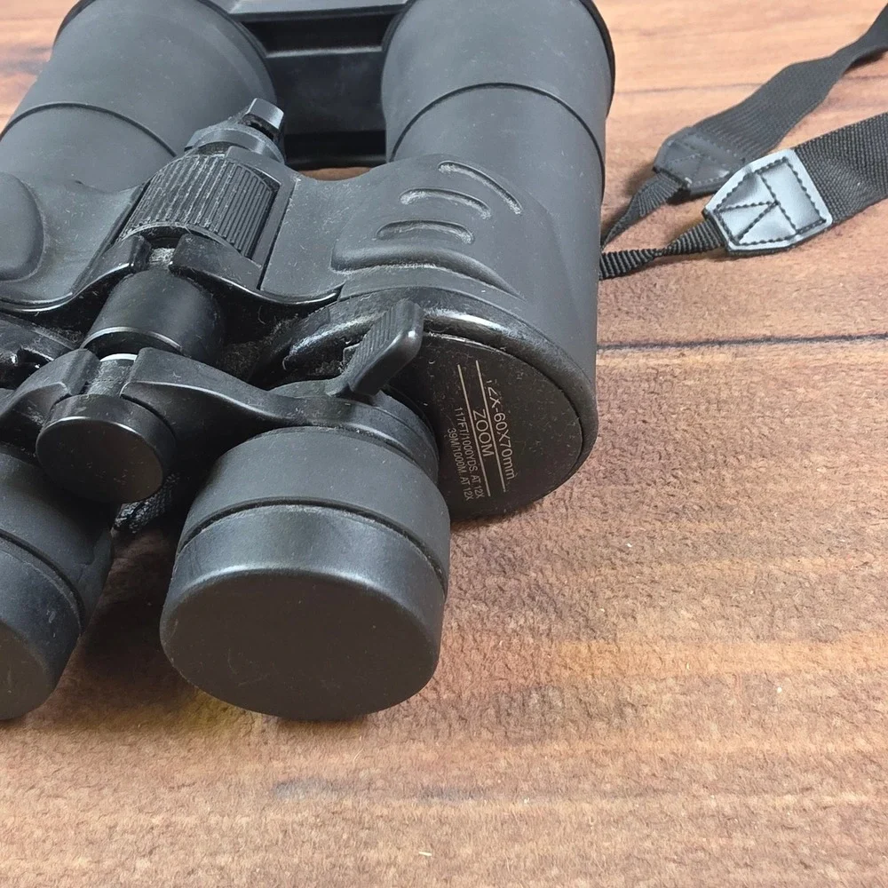 Tasco Binoculars 12x-60x70mm Zoom Black Good 124RB-1 Fully Coated with Case